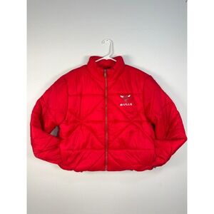NWT WEAR by Erin Andrews Women's Chicago Bulls Puffer Full-Zip Cropped Jacket LG